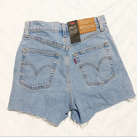 NEW Levi's Ribcage Denim Jean High Rise Shorts Tango Pulse Size 24 - Picture 6 of 8